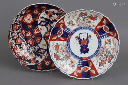 2 Imari Porzellanteller