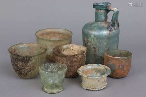 Konvolut antiker römischer Glasgefäße