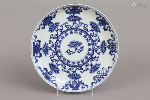 Chinesischer Teller mit Blaumalerei