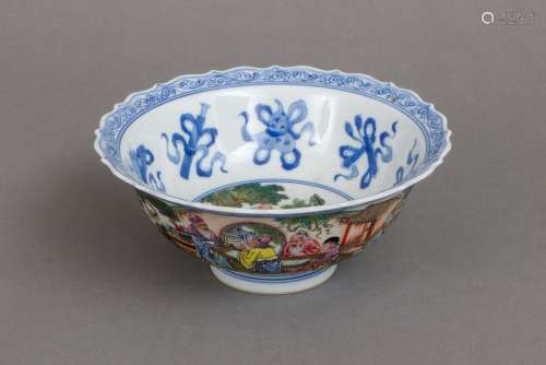 Chinesisches Porzellanschälchen mit Blau- und Fencai-Malerei