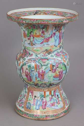 Chinesische Kantonvase mit Fencai-Malerei