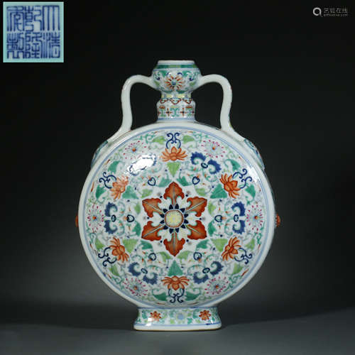 Qing Dynasty,Famille Rose Moon Holding Bottle