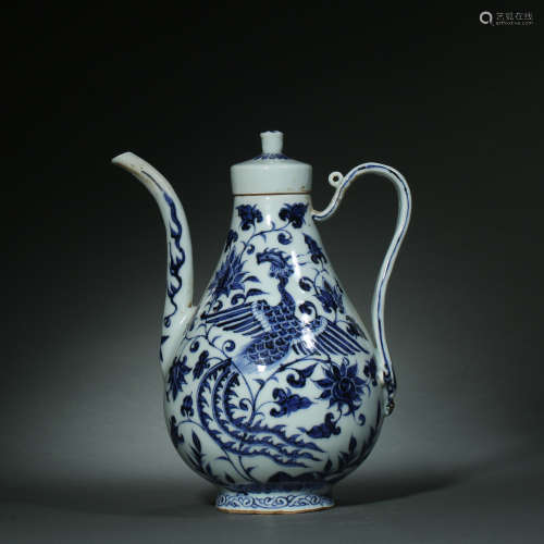 Yuan Dynasty, Blue and White Dragon Pattern Tea Pot