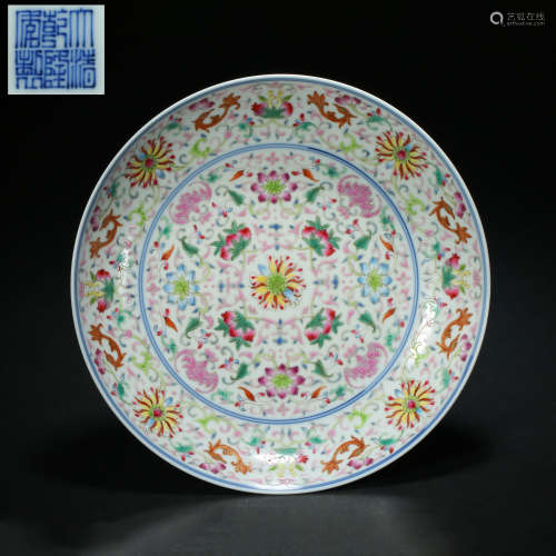 Qing Dynasty, Famille Rose Flower Pattern Plate
