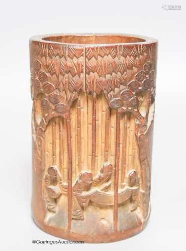 A Chinese bamboo brush pot, height 17cm