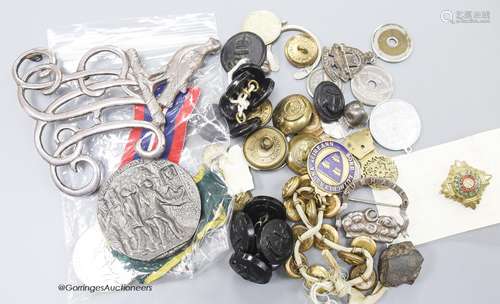 Military badges, buttons and medals -To include a Or hat bad...