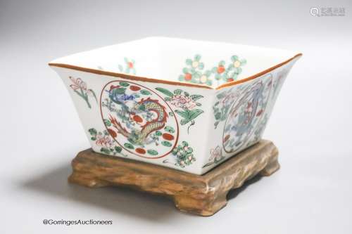 An Oriental enamelled porcelain square 'dragon' bowl,18cm