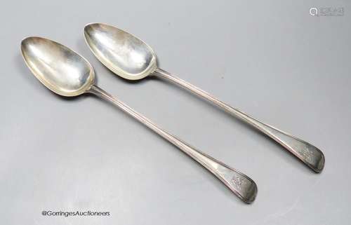 A pair of George III silver Old English thread pattern basti...