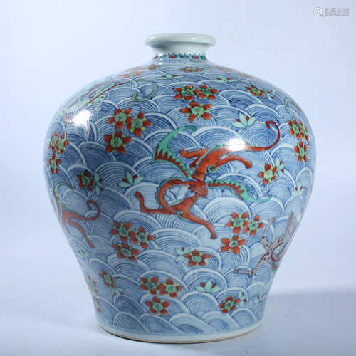 Qing Dynasty pastel bottle