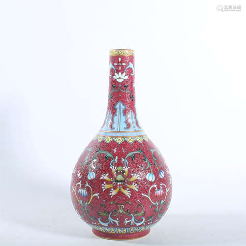 Qing Dynasty pink twisted lotus pattern gall bottle