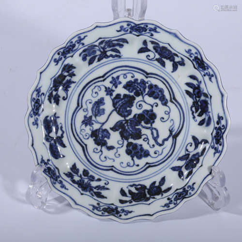 Blue and white dishes of Ming Dynasty