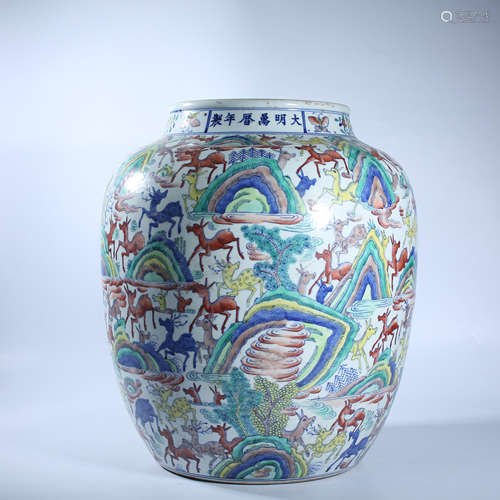 Colorful jar of Ming Dynasty