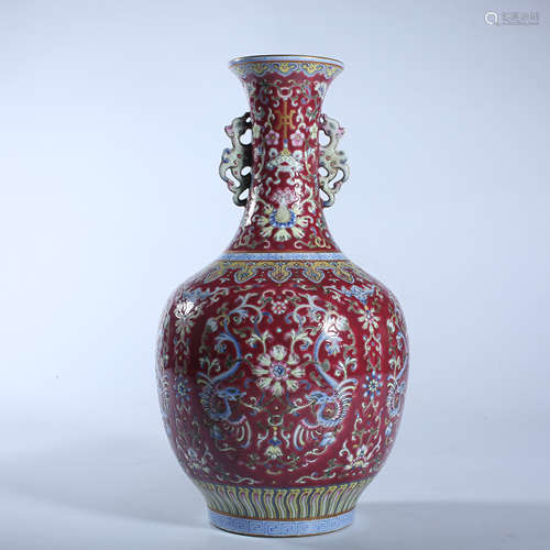 Qing Dynasty pastel twisted lotus bottle