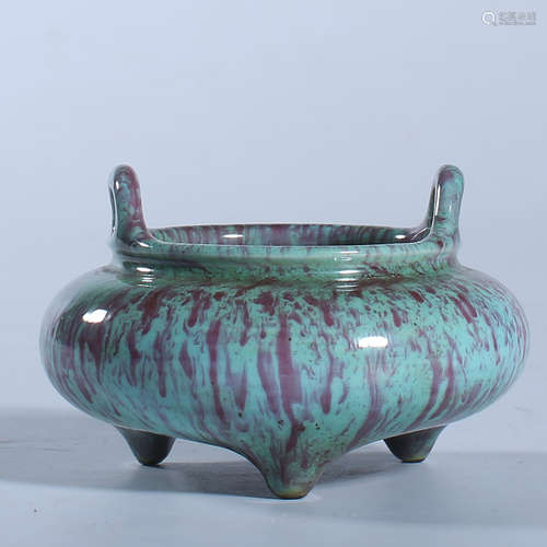 Three legged kiln with changed glaze in Qing Dynasty