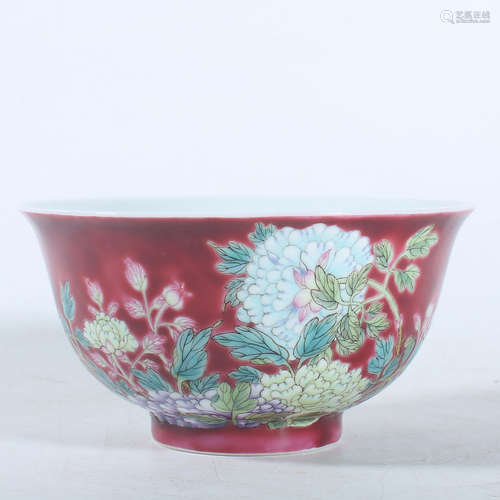 Qing Dynasty pastel flower bowl