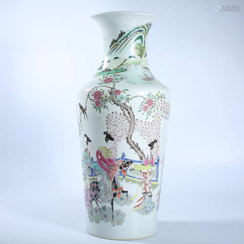 Qing Dynasty pastel figure story bottle