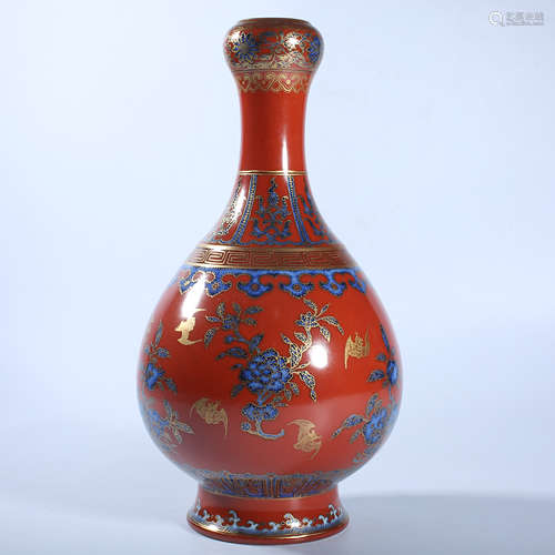 Qing Dynasty pink garlic bottle