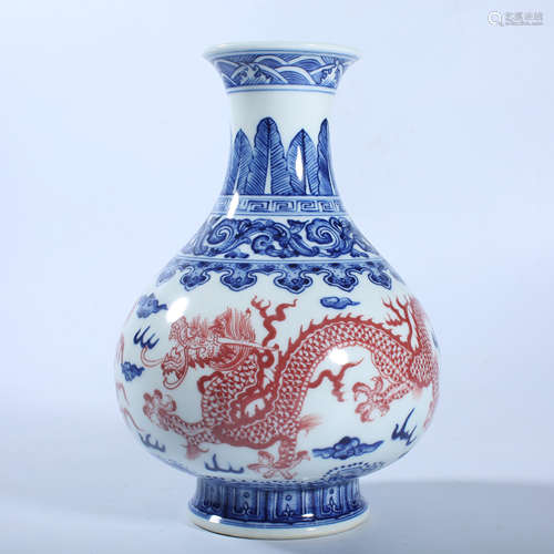 Qing Dynasty blue and white underglaze red dragon pattern ja...