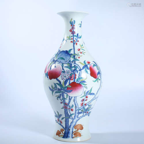 Qing Dynasty pink peach pattern olive bottle