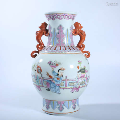 Double ear bottle with pattern of pastel baby play in Qing D...
