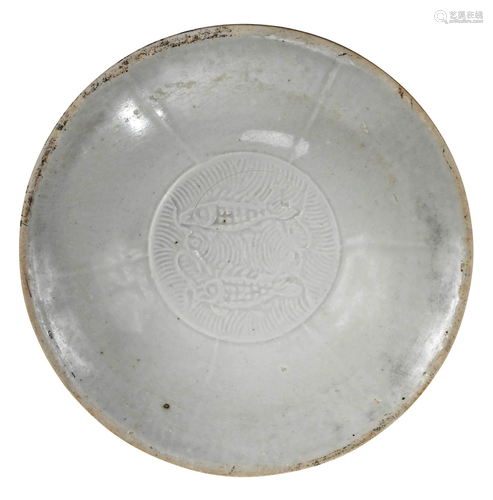 Chinese Incised Double Fish Pottery Bowl