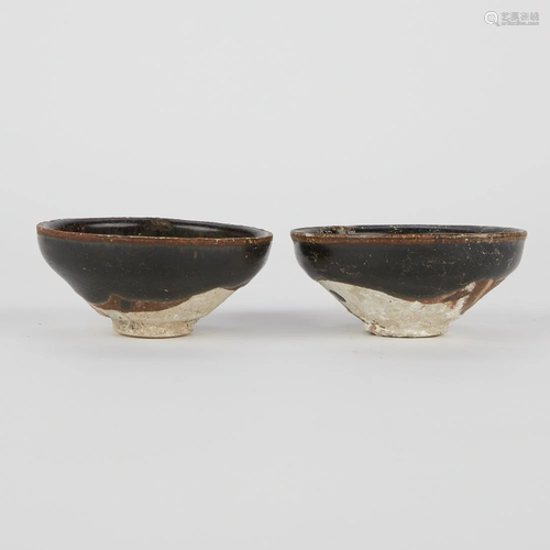 Pair of Shipwreck Song Jian Tea Bowls