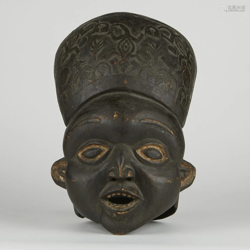 Cameroon Grasslands Helmet Mask