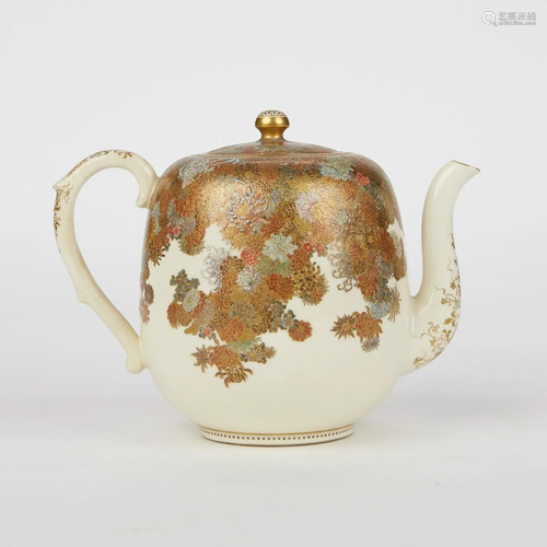 Yabu Meizan Satsuma Teapot