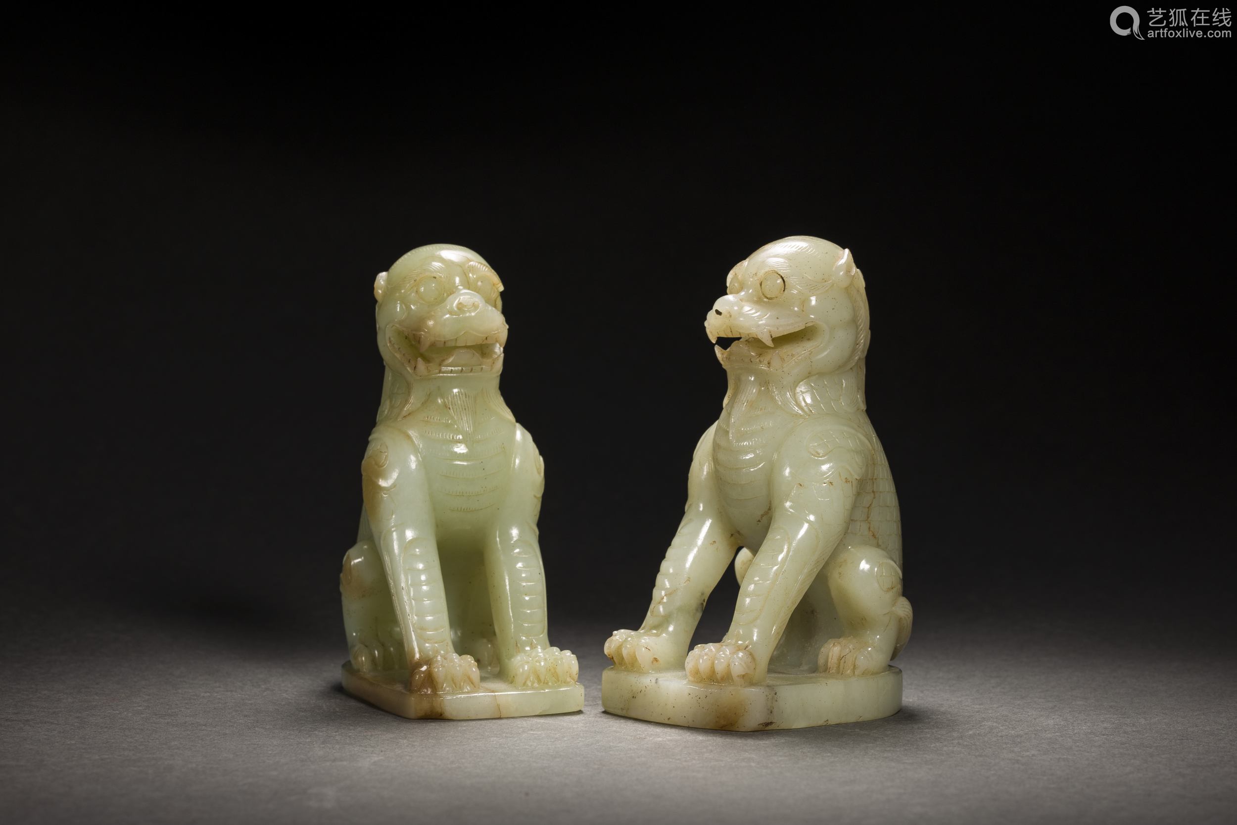 清代玉狮子一对-【成交 价格 图片】