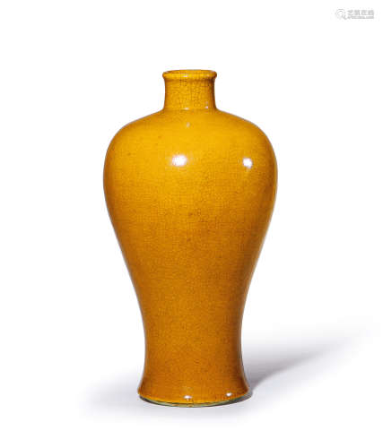 清中期 黄哥釉梅瓶