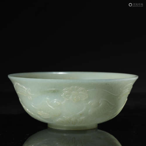 A White Jade Carved Mandarin Duck Pattern Bowl