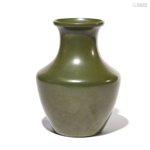 A Tea Dust Glaze Porcelain Vase