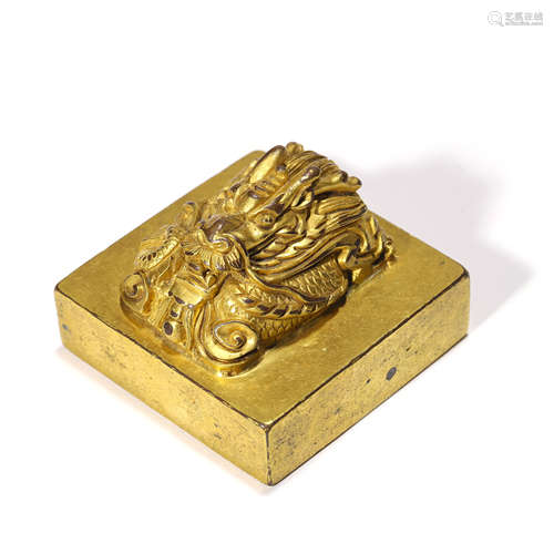 A Gild Bronze Dragon Handle Seal