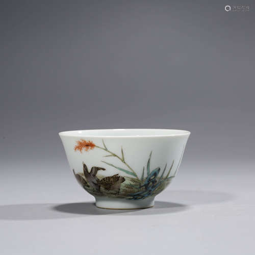 A Famille Rose Flower&Bird Pattern Porcelain Inscribed Cup