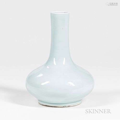 Clair-de-lune-glazed Vase