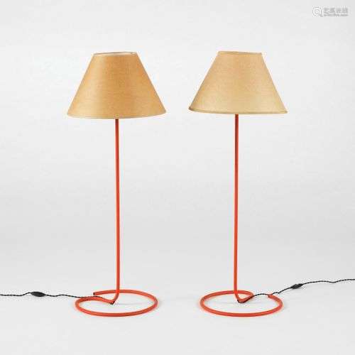 Paire de lampes Métal laqué rouge, H 73 cm