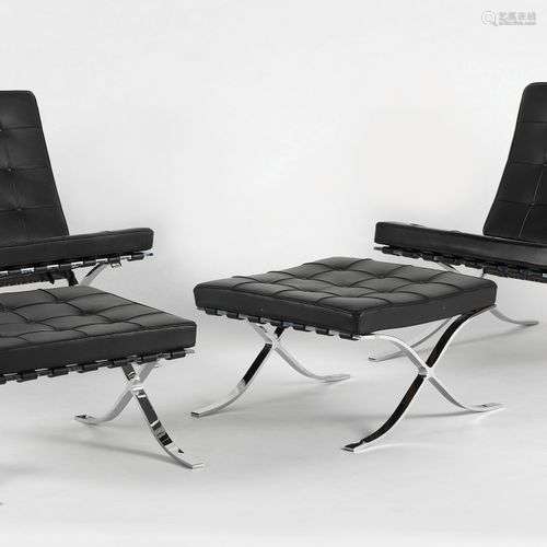 Paire de fauteuils et d'ottomans Barcelona par Ludwig Mies v...