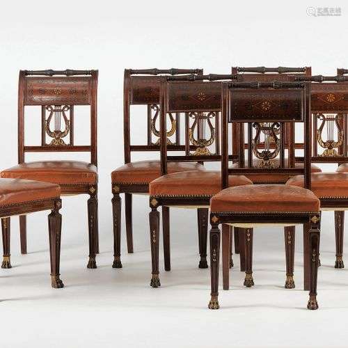 Suite de huit chaises d'époque néoclassique dans le goût de ...