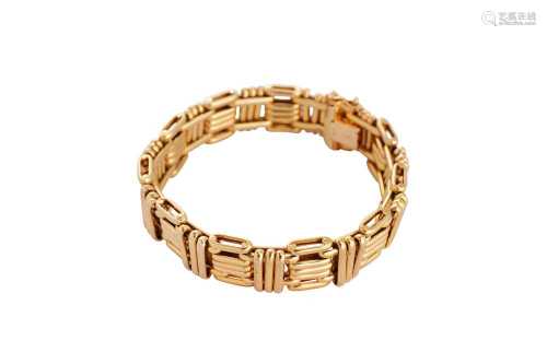Uno A Erre | A fancy-link gold bracelet, 1991