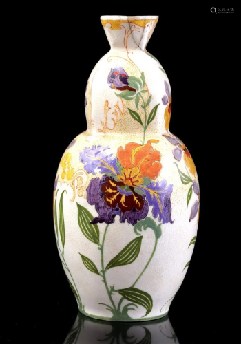 Amphora, (formerly Rozenburg), eggshell porcelain vase