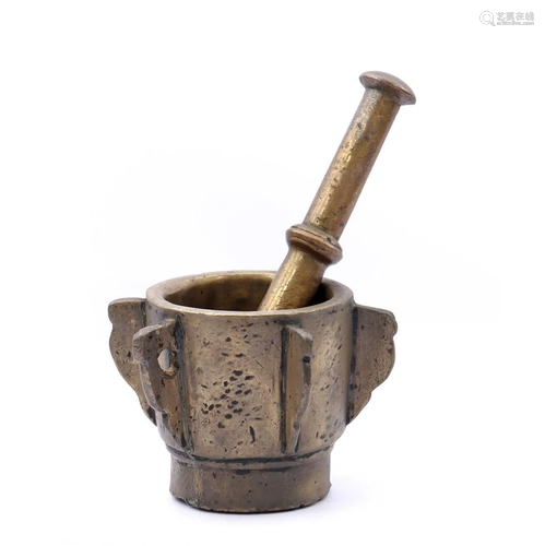 Southern European bronze mortar