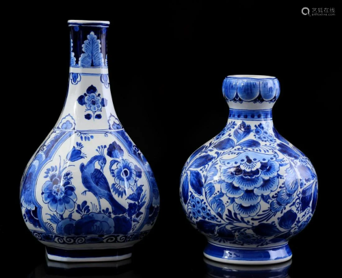 2 Porceleyne Fles decorative vases