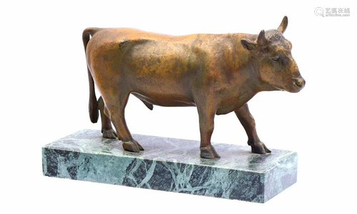 Zamak sculpture of a bull