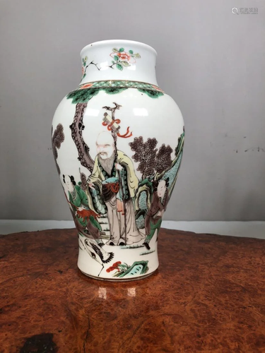 WUCAI 'IMMORTAL AND DISCIPLES' PORCELAIN VASE