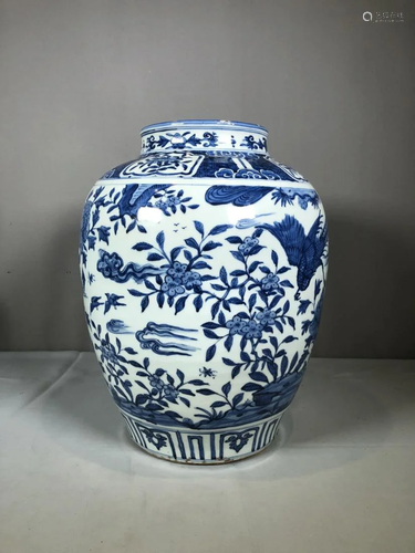 BLUE AND WHITE 'PHOENIX AND FLOWER' JAR