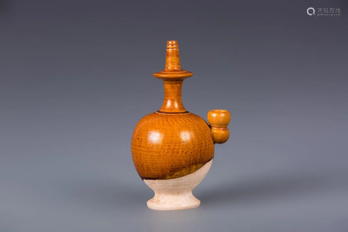 GONGXIAN KILN BROWN GLAZED KALASA