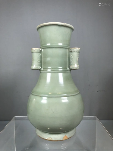 LONGQUAN WARE TUBE-EAR ZUN VASE