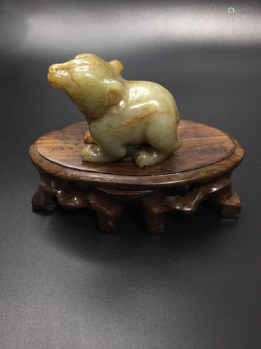 XIUYAN JADE CARVING OF A BEAR