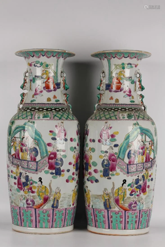 A PAIR OF FAMILLE ROSE 'NARRATIVE' PORCELAIN VASE