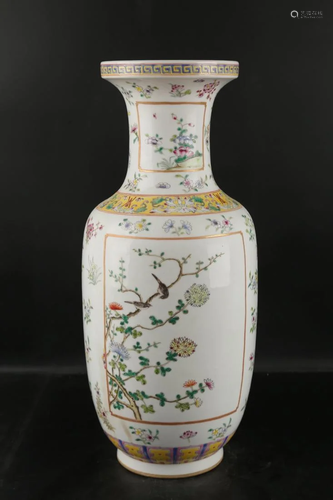 FAMILLE ROSE 'BIRD AND FLOWER' ROULEAU VASE